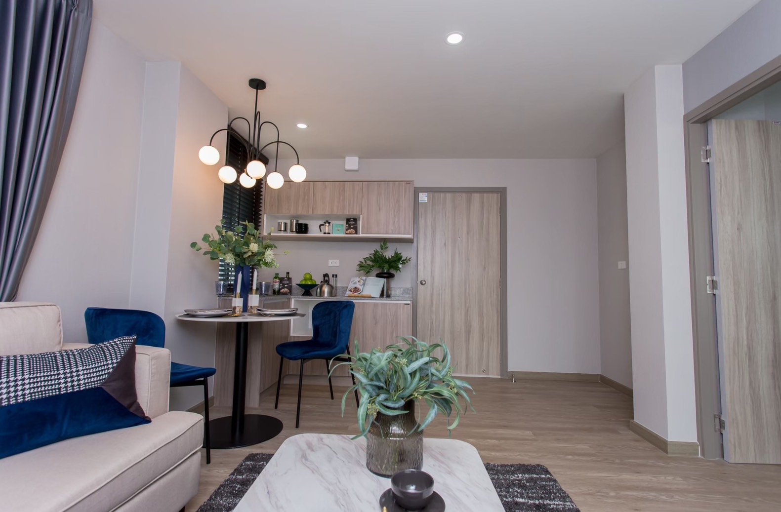 Gallery image 3 of Type A